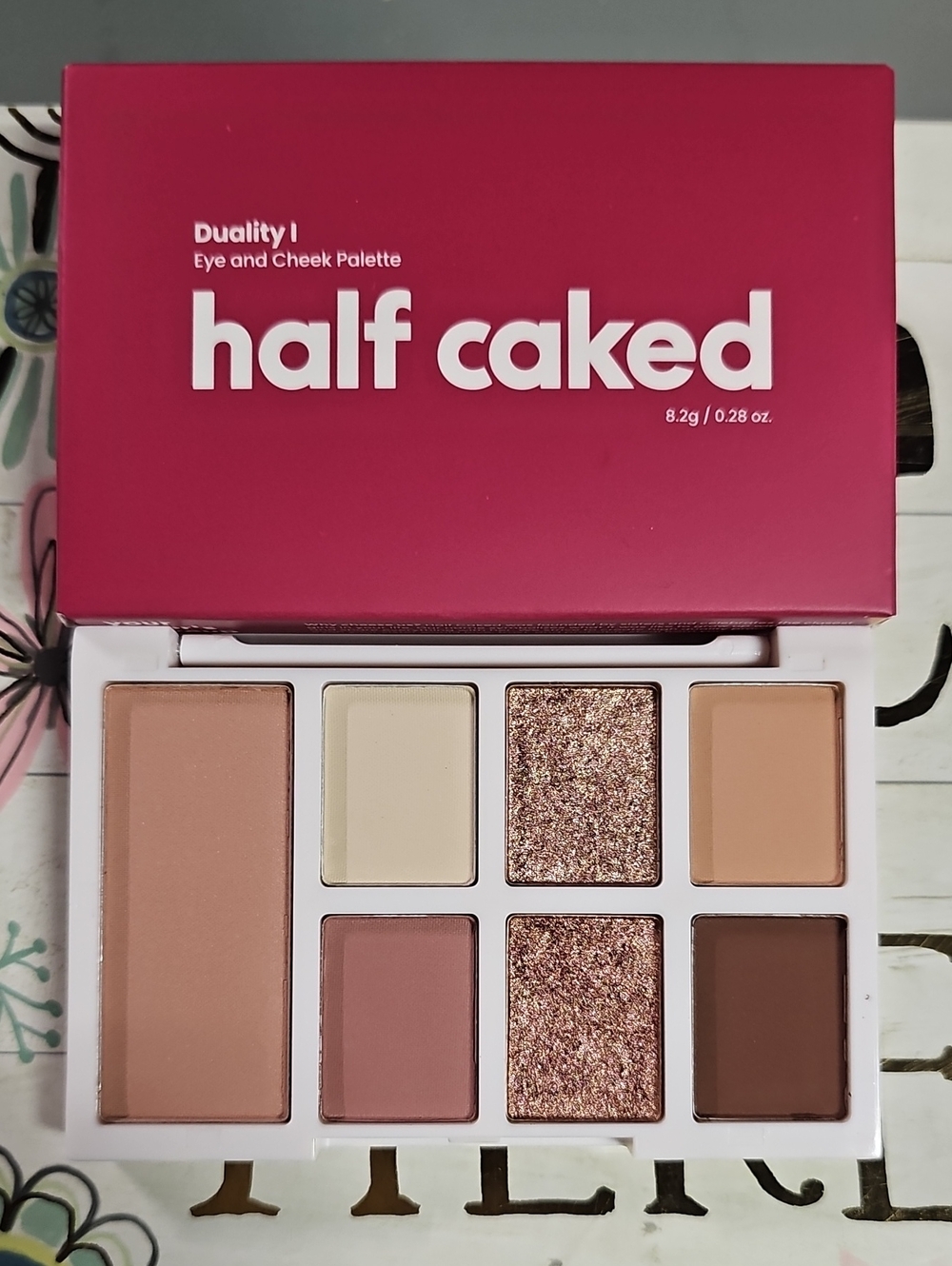 Duality I Eye and Cheek Palette half caked NIB 8.2g / 0.28oz. Neutral Color